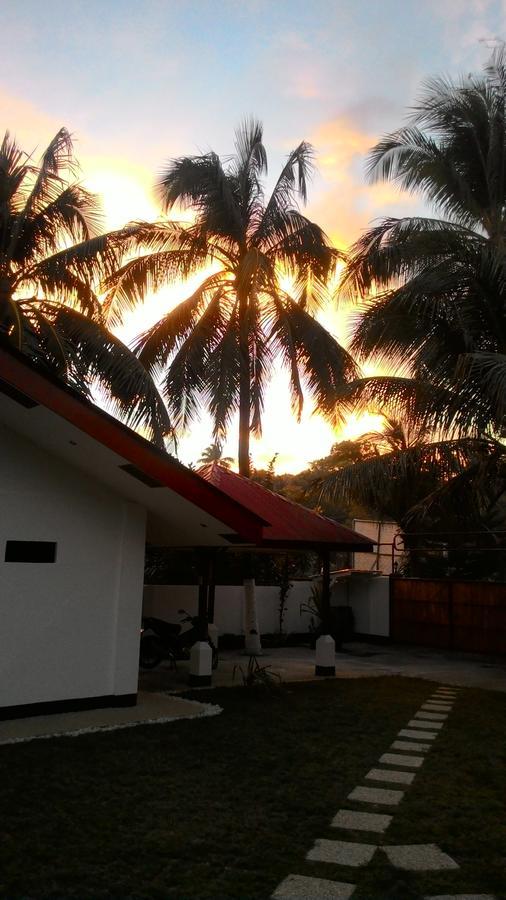 Bamboo Beachhouse Dormitory Garcia Hernandez Ngoại thất bức ảnh