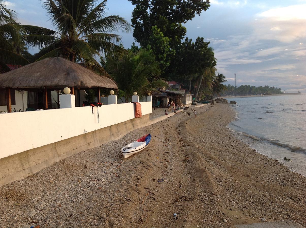 Bamboo Beachhouse Dormitory Garcia Hernandez Ngoại thất bức ảnh